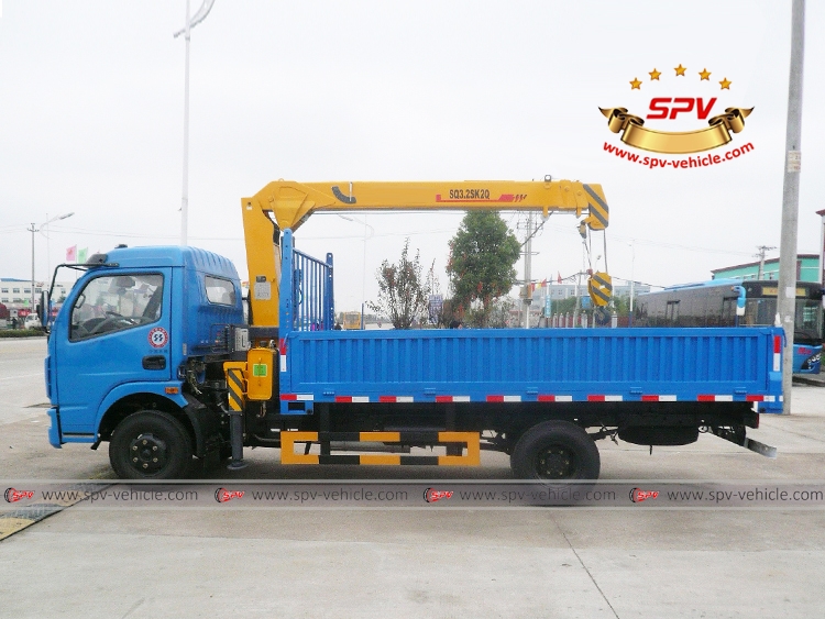 5 Tons Truck Mounted Telescopic Crane Dongfeng - L